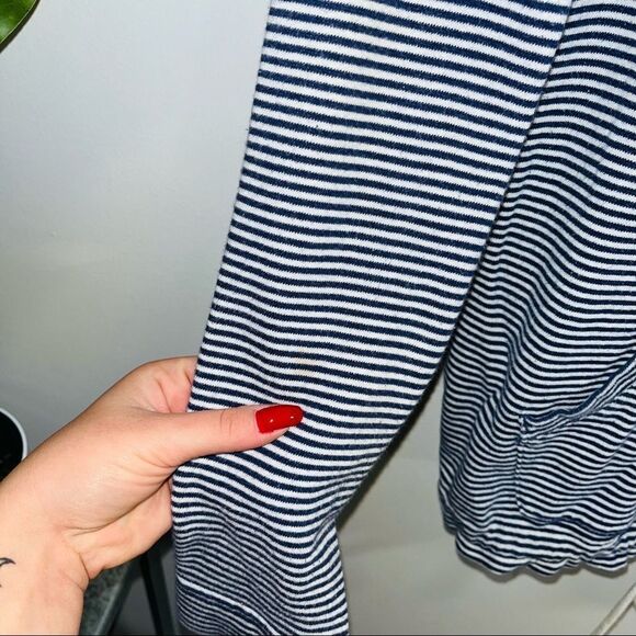 TOMMY HILFIGER | Vneck Striped Hoodie Size XS - Picture 5 of 5